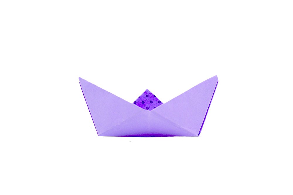 How to fold a Paper Boat - Finish
