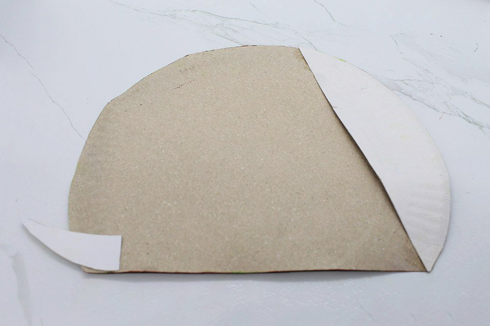 How to Make a Paper Plate Snail - Step 25